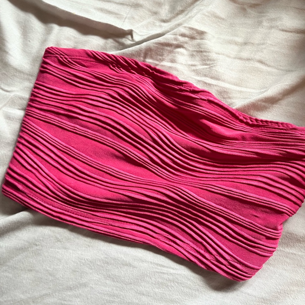 Xs hot pink tube top - never worn great condition